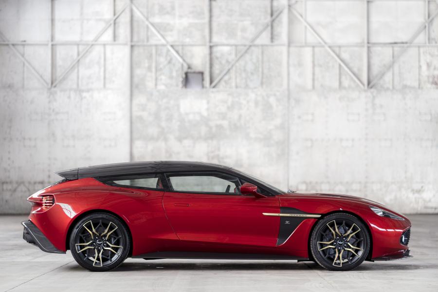  Aston Martin Vanquish Zagato Shooting Brake 2018 года  (UK) (фото 36 из 76)